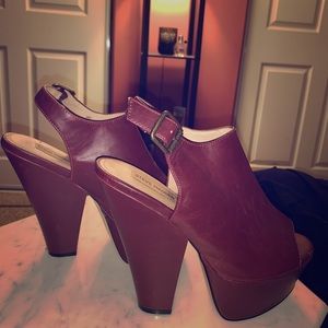 Steve Madden, Gabby Peeptoe Platforms